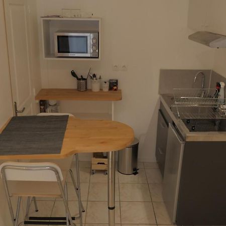 Petit Studio Gare Saint Roch Montpellier Apartamento Exterior foto