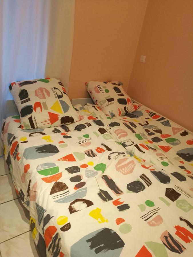 Petit Studio Gare Saint Roch Montpellier Apartamento Exterior foto
