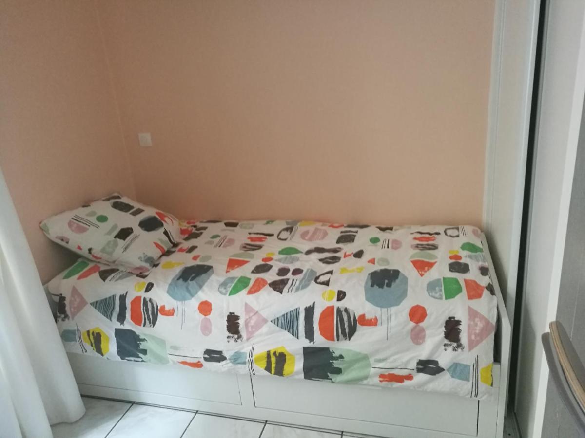 Petit Studio Gare Saint Roch Montpellier Apartamento Exterior foto